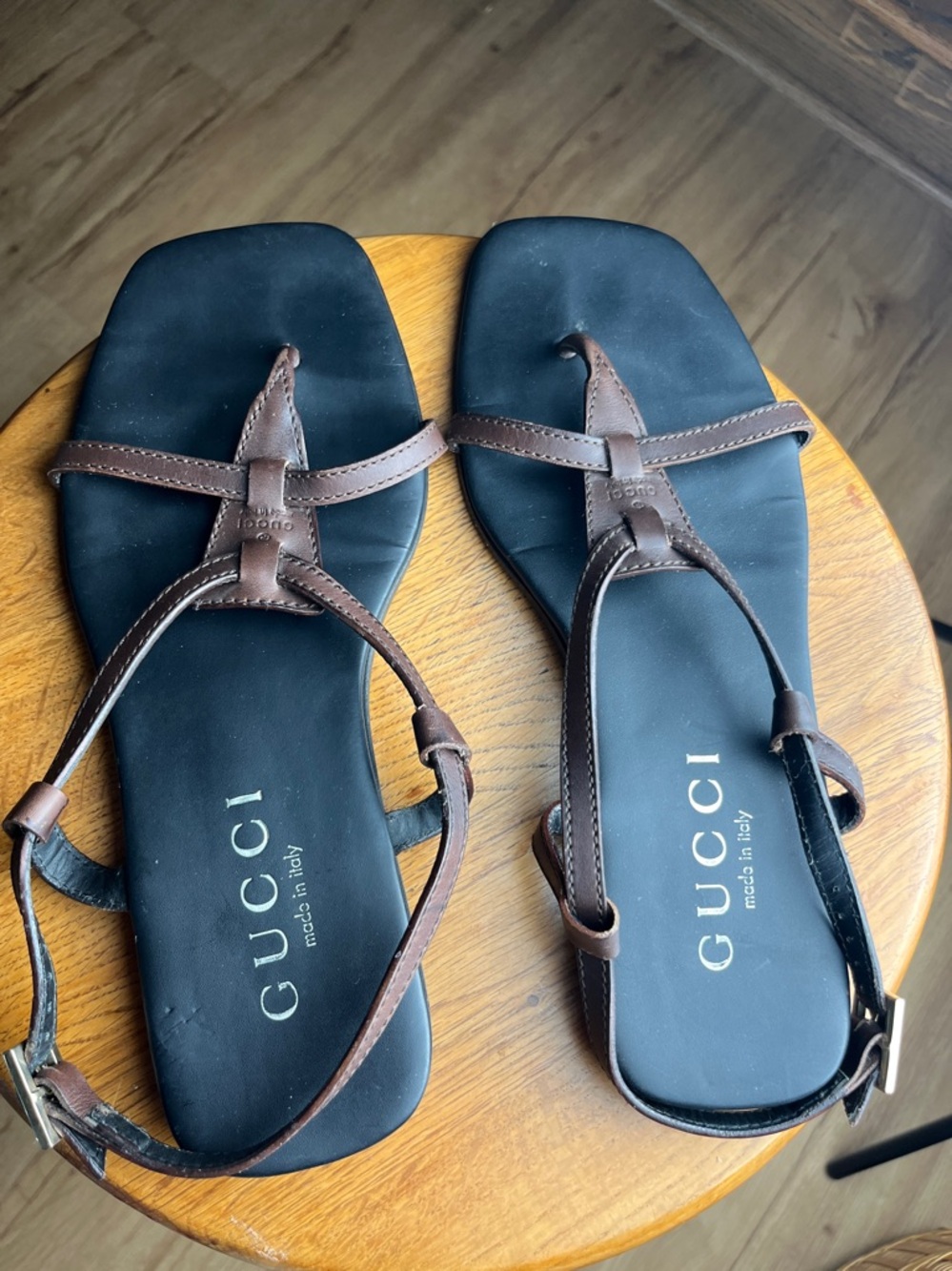 Gucci Leather Thong Sandals Brown Ankle Strap Size 42 Made in Italy Luxury - Picture 3 of 6